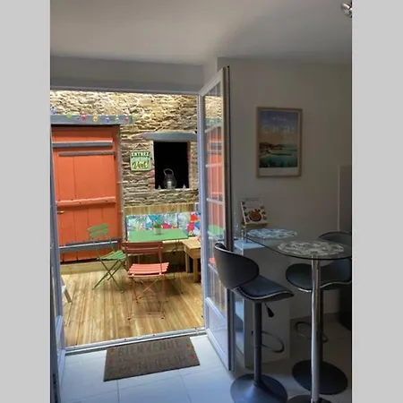 T2 Rue Du Port De En Baie Du Mont Saint Michel Cancale